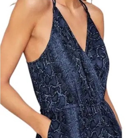 NWT BCBGMAXAZRIA Blue Python Jumpsuit Size XS - Picture 2 of 16
